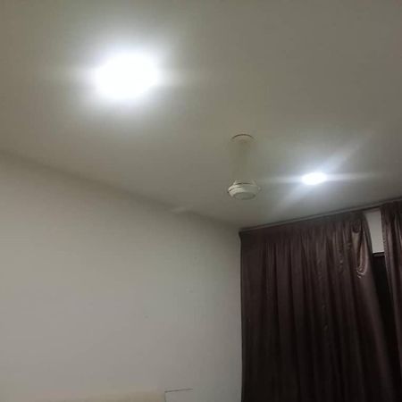 Miracle Woodsbury Habour Place Butterworth Extérieur photo